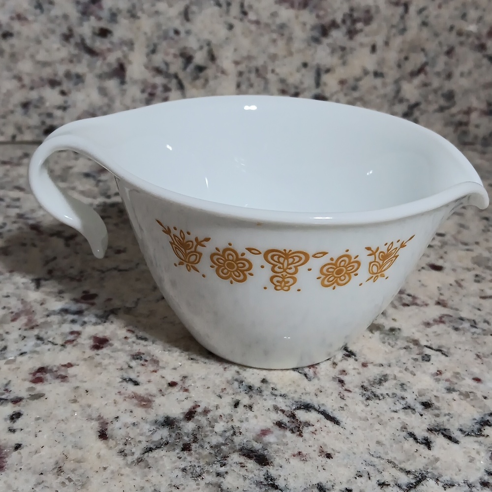 Corelle creamer BUTTERFLY GOLD  hook handle